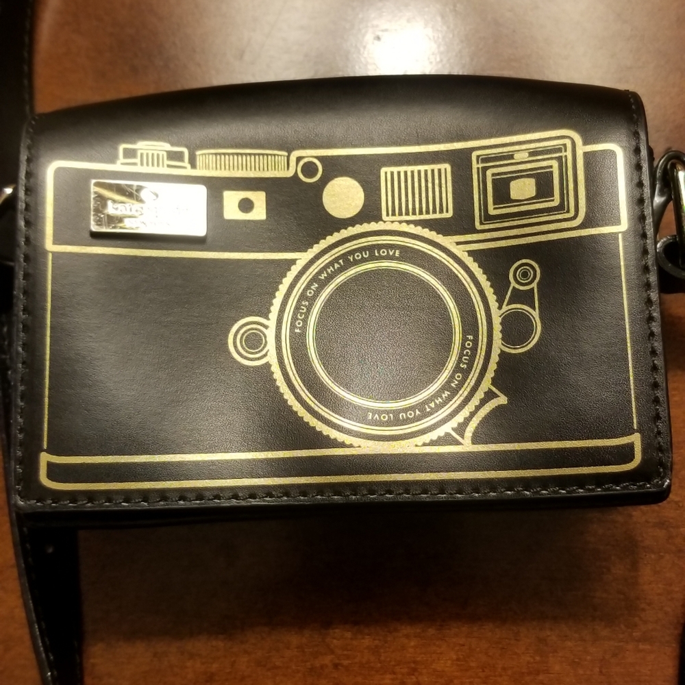 KATE" SPADE" LEMON STREET CAMERA LEATHER CROSSBODY BAG